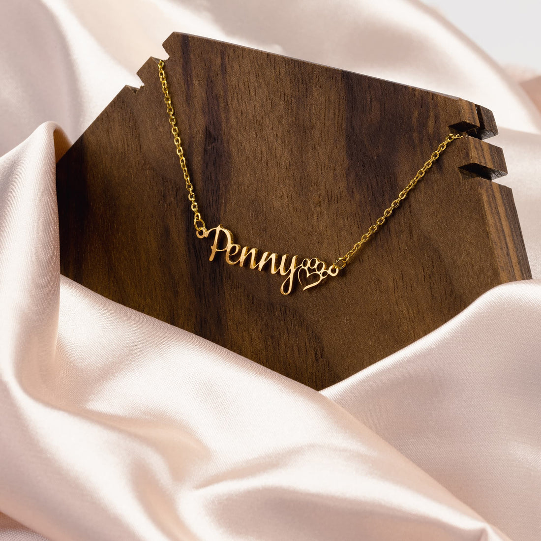 Custom_Dog_Mom_Necklace__Personalized_Name__Paw_Print_Jewelry_in_Gold_Rose_Gold_or_Silver_Mockups_File.jpg