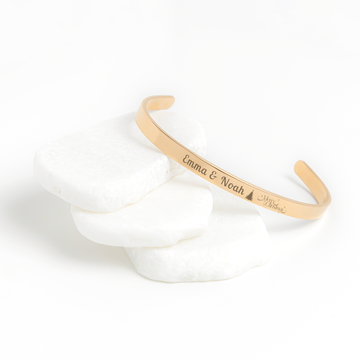 Custom_Double-Sided_Christmas_Mom_Cuff_B_Rose_Gold_Lifestyle_02_Mockup.png